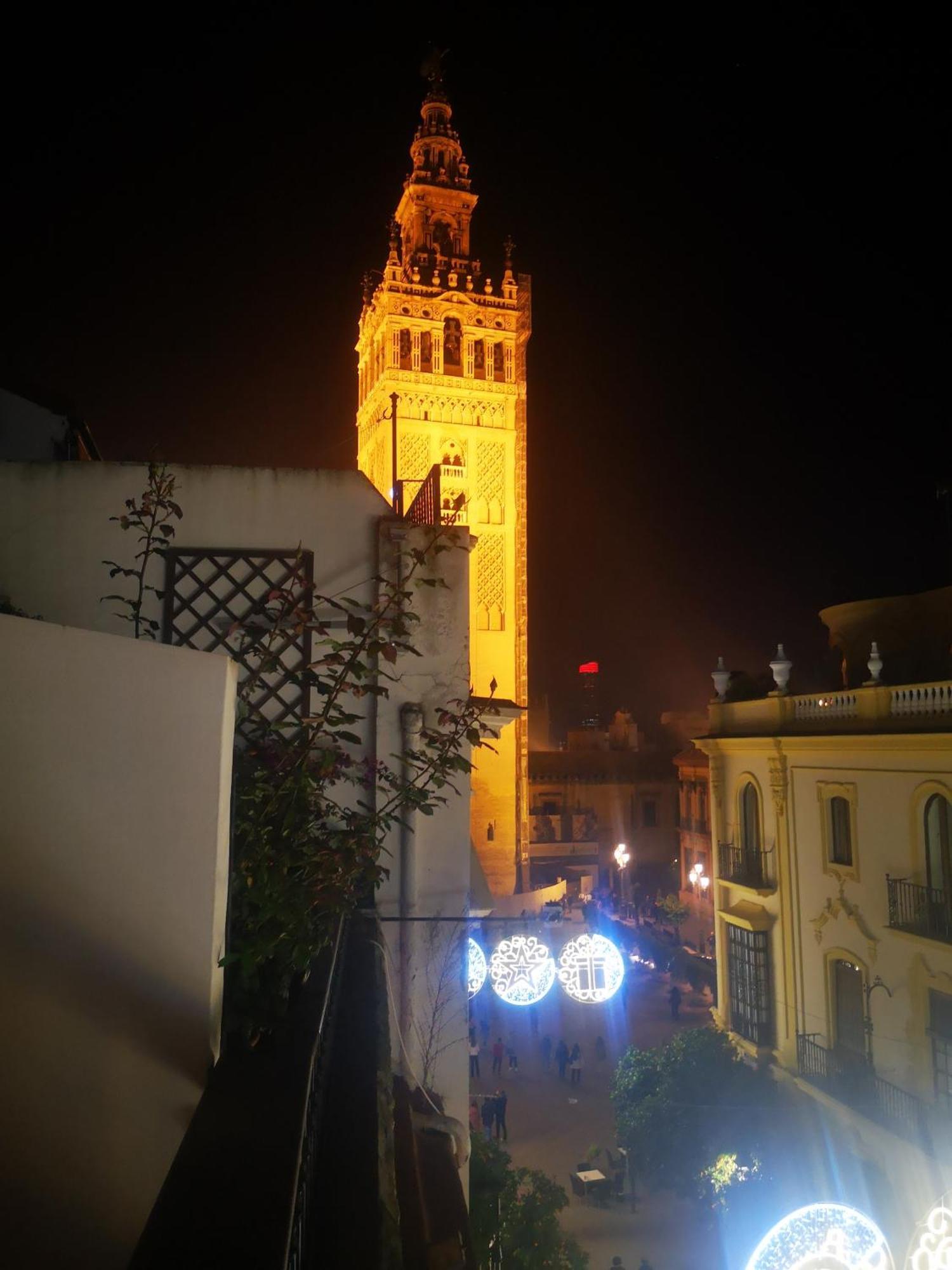 Duplex Luxury Giralda With Terrace Apartman Sevilla Kültér fotó